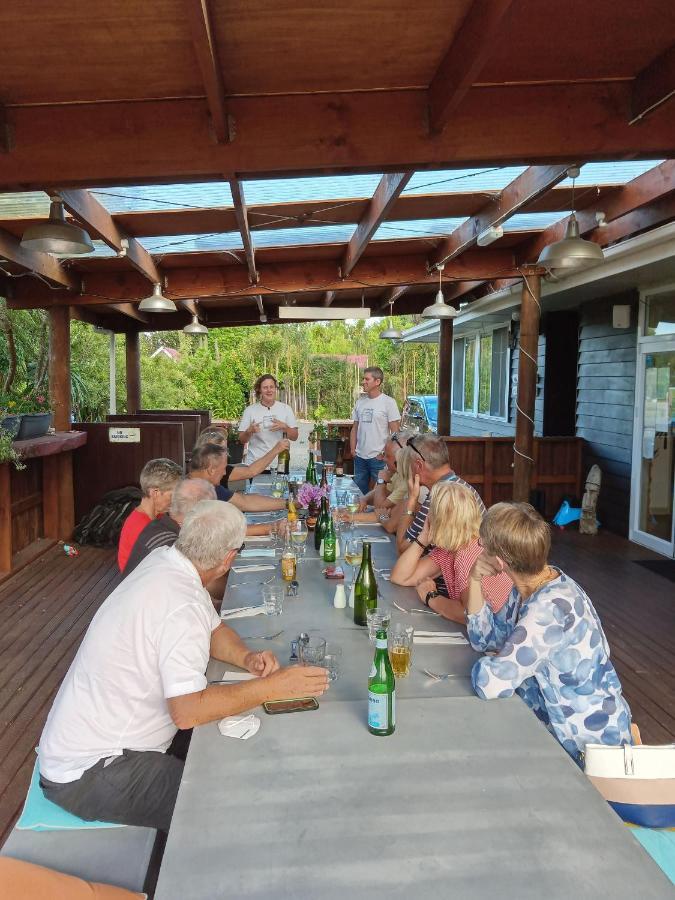 Last Light Lodge Tuatapere Buitenkant foto